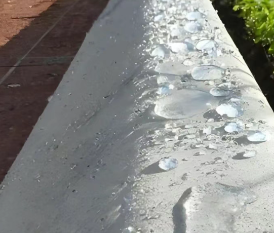 台儿庄硅烷浸渍涂料在混凝土保护中的应用